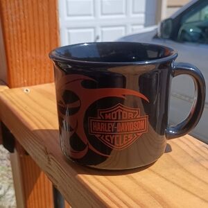 Harley-Davidson 2004 Vintage Black Mug with Orange Logo. Very Good Condition